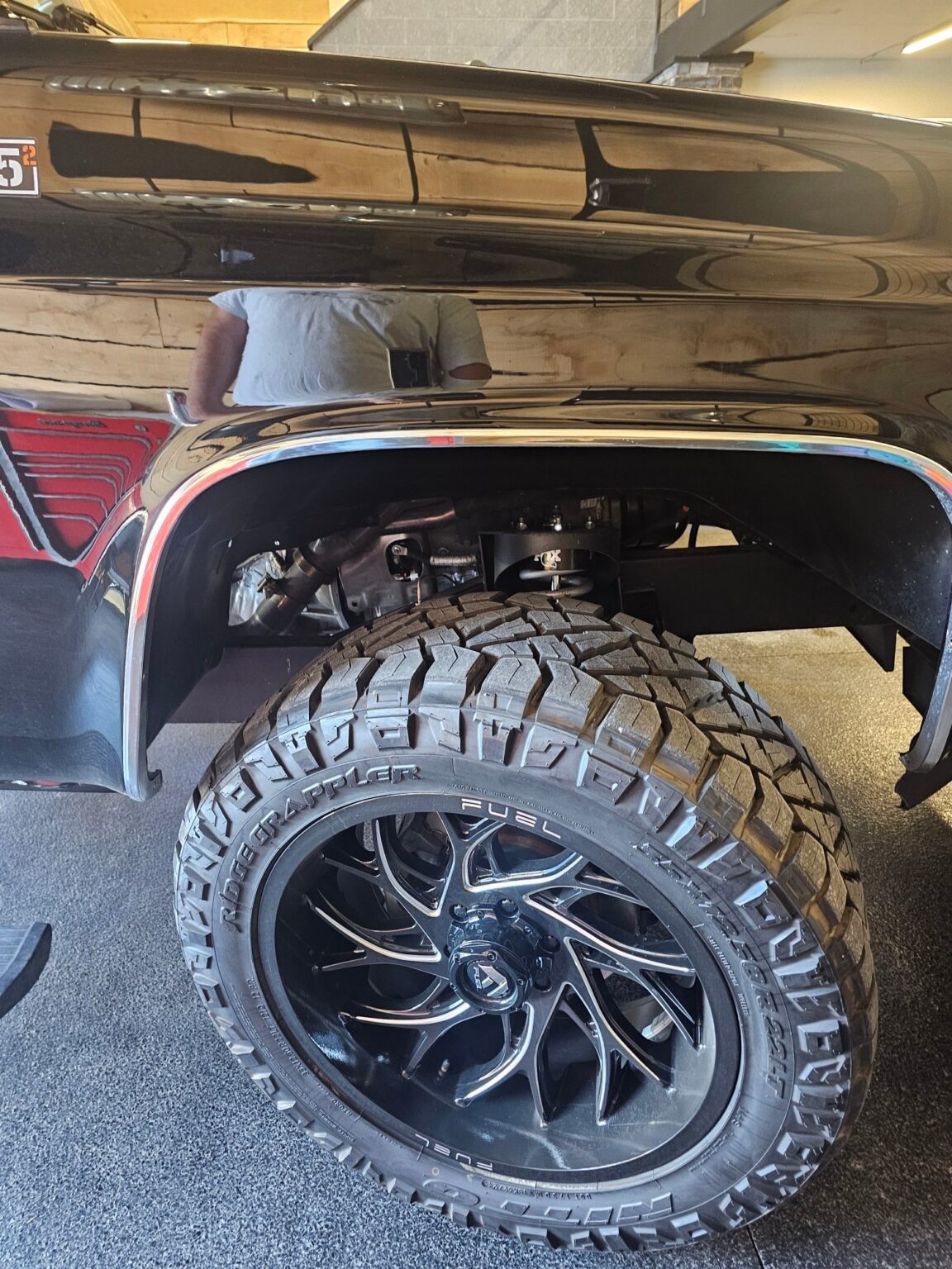 1989 GMC Jimmy Frame-Werx independent front suspension behind the wheel