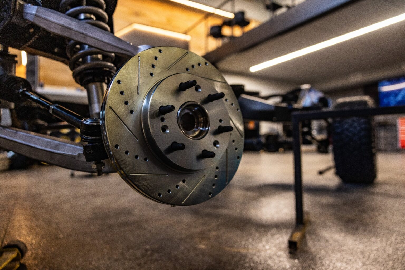 K5 Blazer chassis front brake rotor and hub