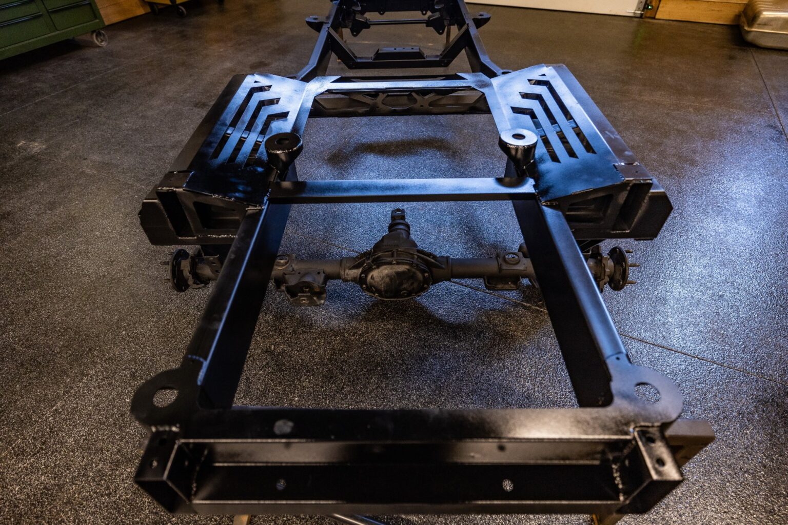 K5 Blazer frame rear crossmembers from above